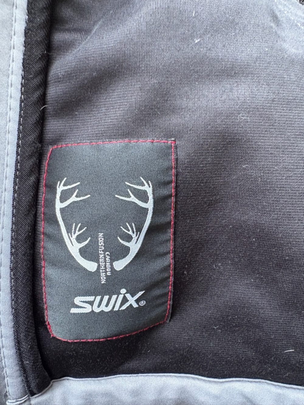 Swix Men's Grey Softshell Training Jacket - Picture 5 of 7